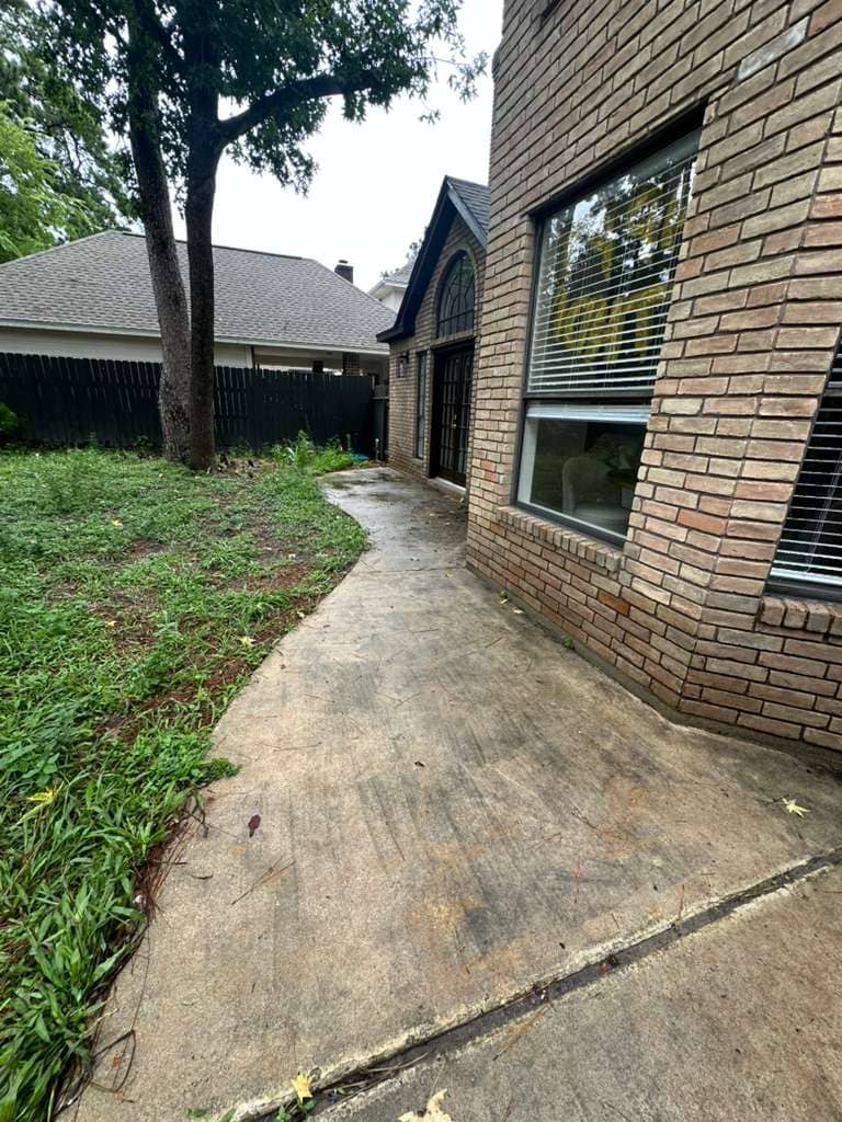 Concrete walkway before epoxy flake coating