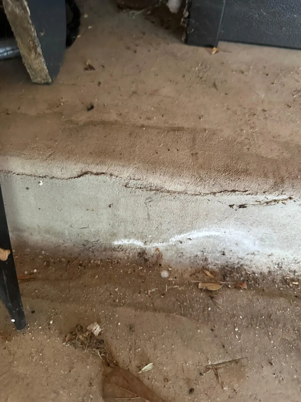 Cracked concrete slab before crack repair